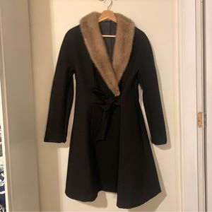 Vintage wool coat with real fur collar.